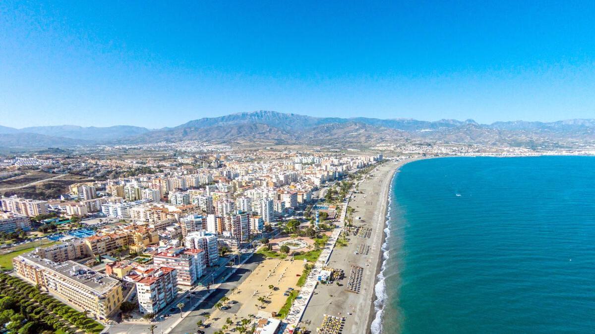 Estudio Plazamar Beach Torre Del Mar Bagian luar foto